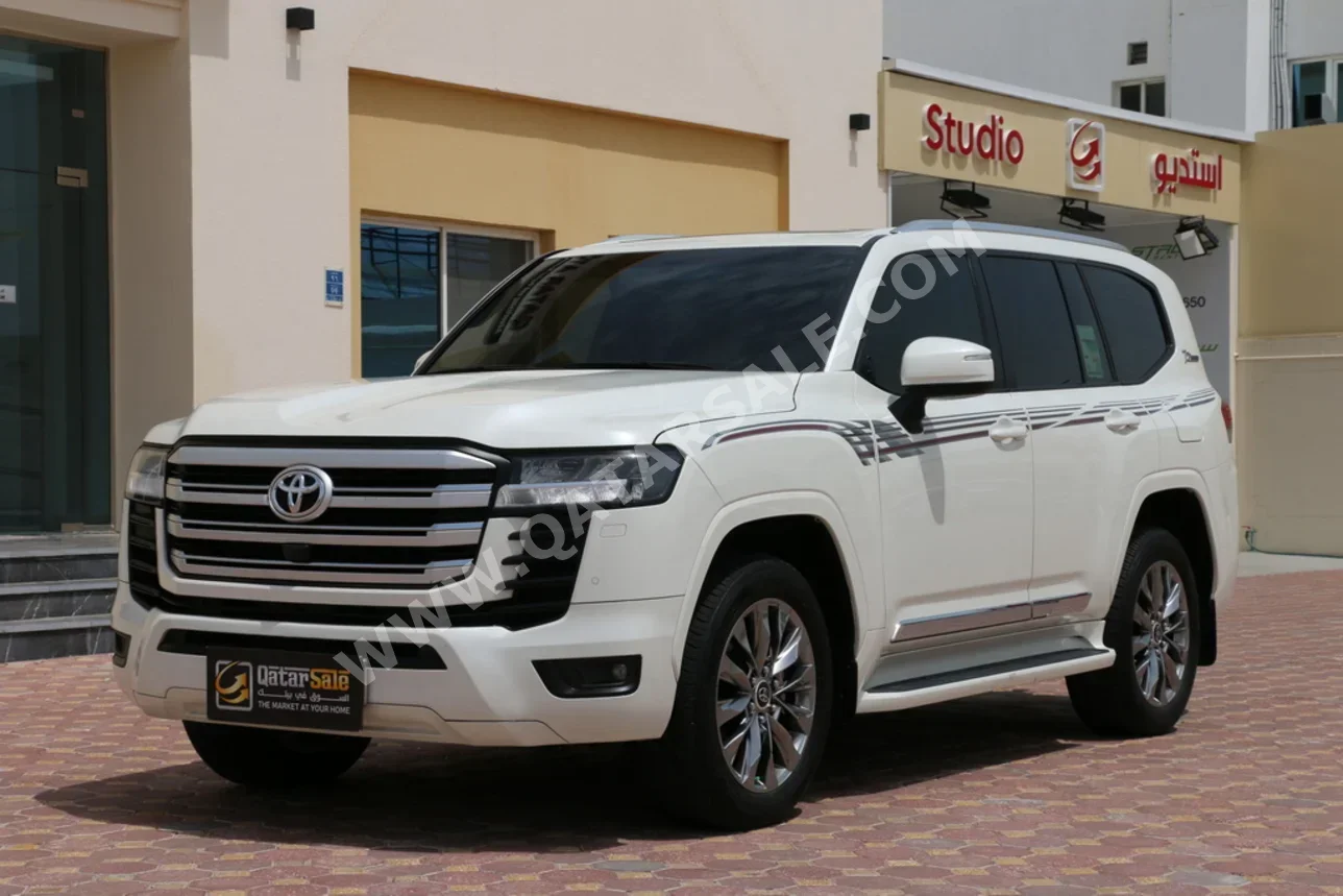 Toyota Land Cruiser GXR Twin Turbo 2022 Automatic 89,000 Km 6 Cylinder Four Wheel Drive (4WD) SUV Pearl