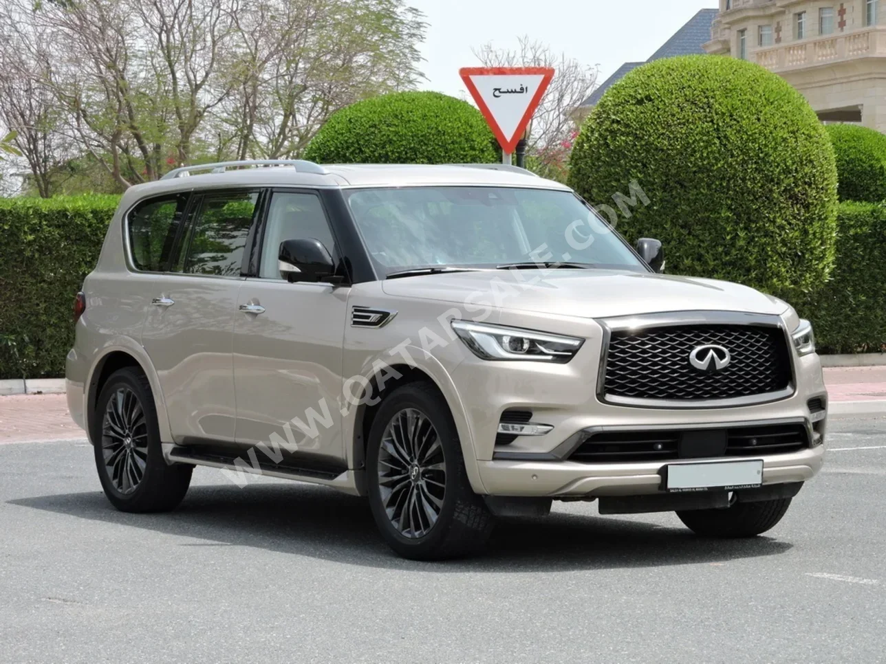 Infiniti  QX  80  2021  Automatic  54,000 Km  8 Cylinder  Four Wheel Drive (4WD)  SUV  Gold  With Warranty