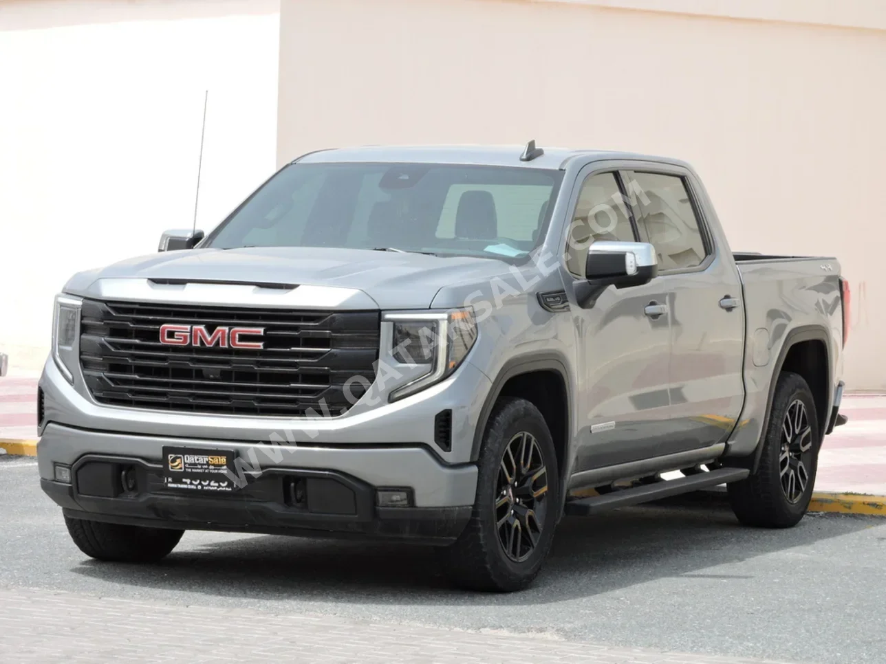 GMC  Sierra  Elevation  2023  Automatic  35,000 Km  8 Cylinder  Four Wheel Drive (4WD)  Pick Up  Gray