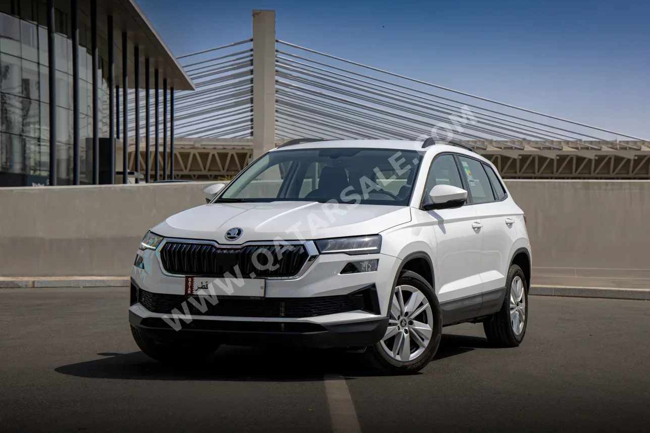 سكودا  كاروك  2025  اوتوماتيك  17,200 كم  4 سلندر  سحب امامي  اس يو في  أبيض  تحت الضمان