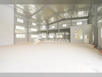 Warehouses & Stores - Al Wakrah  - Barkit Al Awamer  -Area Size: 1400 Square Meter