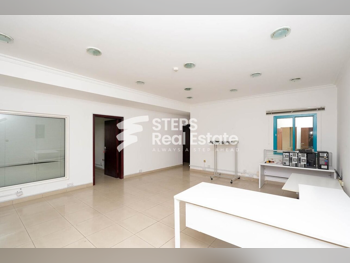 مكاتب تجارية - غير مفروشة  - الريان  - أبو هامور