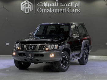 نيسان  باترول  سوبر سفاري  2021  اوتوماتيك  81,000 كم  6 سلندر  دفع رباعي  اس يو في  أسود