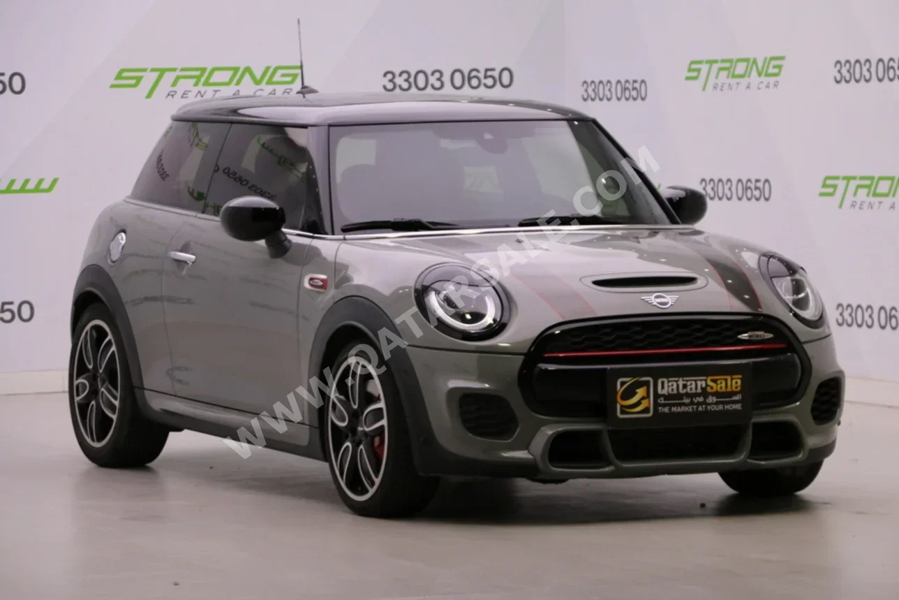 Mini  Cooper  JCW  2021  Automatic  77,000 Km  4 Cylinder  Front Wheel Drive (FWD)  Hatchback  Gray