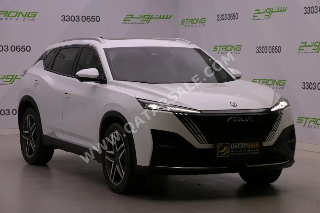 دونج فنج  مايج  2025  اوتوماتيك  22,000 كم  4 سلندر  دفع رباعي  اس يو في  أبيض  تحت الضمان