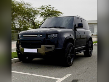 لاند روفر  ديفيندر  90 اكس  2022  اوتوماتيك  59,829 كم  6 سلندر  دفع رباعي  اس يو في  أسود  تحت الضمان