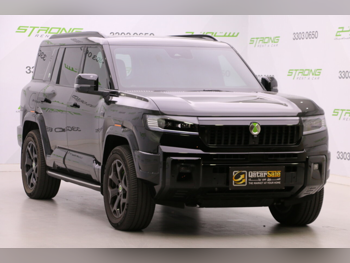 BYD  Denza  B8  2026  Automatic  2,000 Km  4 Cylinder  Four Wheel Drive (4WD)  SUV  Black  With Warranty