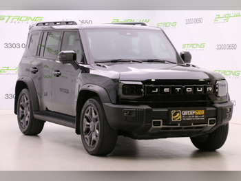 Jetour  T2  Luxury  2025  Automatic  16,600 Km  4 Cylinder  Four Wheel Drive (4WD)  SUV  Black  With Warranty