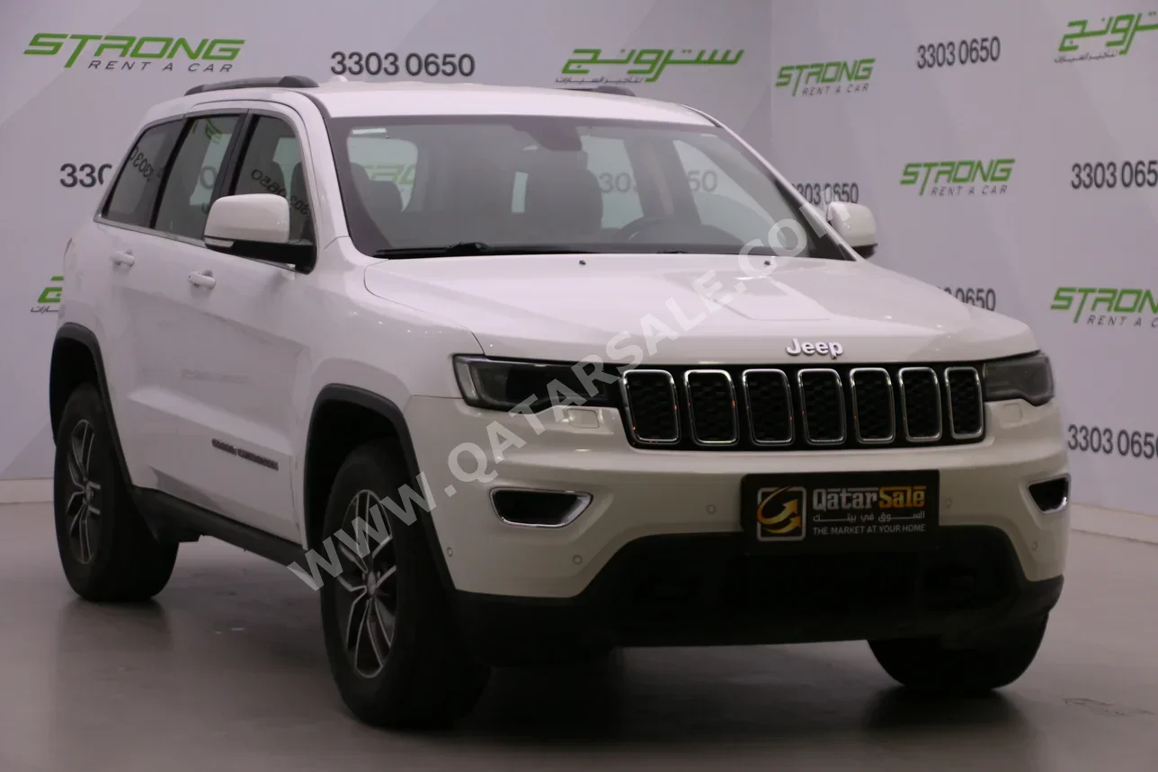 جييب  جراند شيروكي  2018  اوتوماتيك  129,000 كم  6 سلندر  دفع رباعي  اس يو في  أبيض