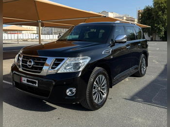 نيسان باترول بلاتنيوم 2019 اوتوماتيك 74,600 كم 8 سلندر دفع رباعي اس يو في أسود