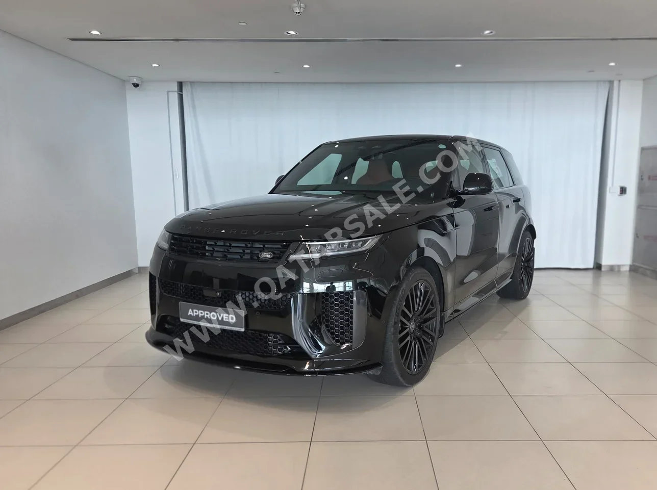 لاند روفر رنج روفر سبورت اس في 2024 اوتوماتيك 4,100 كم 8 سلندر دفع رباعي اس يو في أسود تحت الضمان