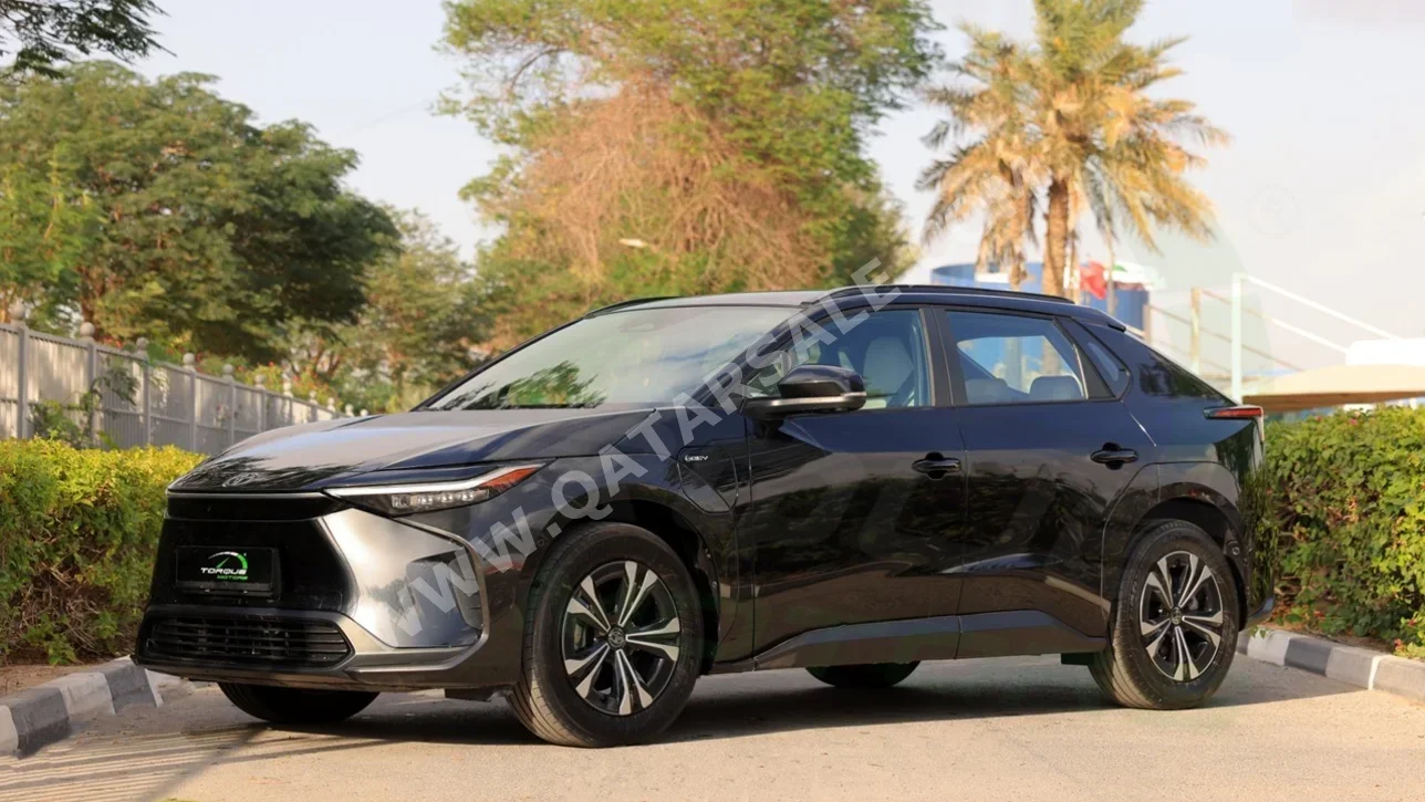 Toyota  BZ4X  2024  Automatic  0 Km  0 Cylinder  All Wheel Drive (AWD)  SUV  Black