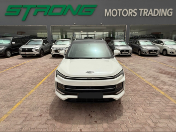 JAC Motors  JS4  Intelligent  2025  Automatic  20,000 Km  4 Cylinder  Four Wheel Drive (4WD)  SUV  White  With Warranty