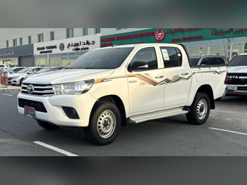 Toyota  Hilux  2024  Automatic  158,000 Km  4 Cylinder  Four Wheel Drive (4WD)  Pick Up  White  With Warranty