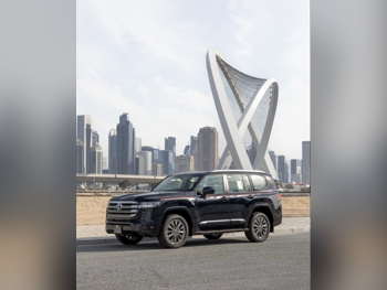 Toyota  Land Cruiser GXR  SUV 4x4  Black  2026
