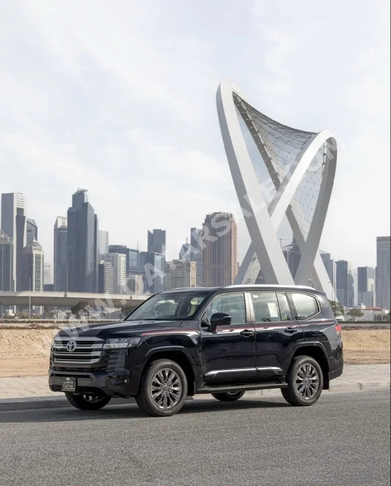 تويوتا  لاند كروزر جي اكس ار  إس يو في 4 في 4  أسود  2026
