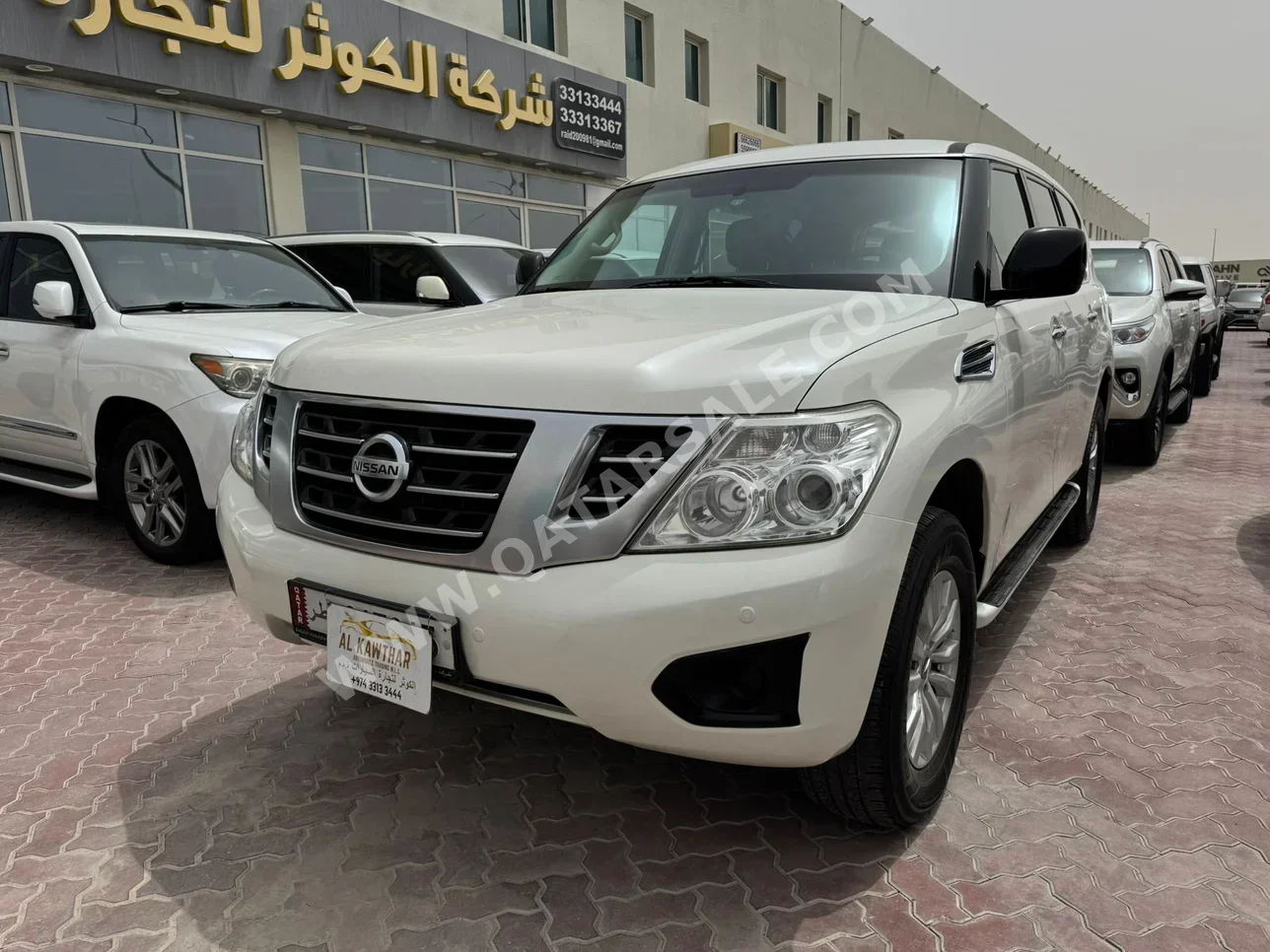 نيسان  باترول  أكس أي  2019  اوتوماتيك  184,000 كم  6 سلندر  دفع رباعي  اس يو في  أبيض