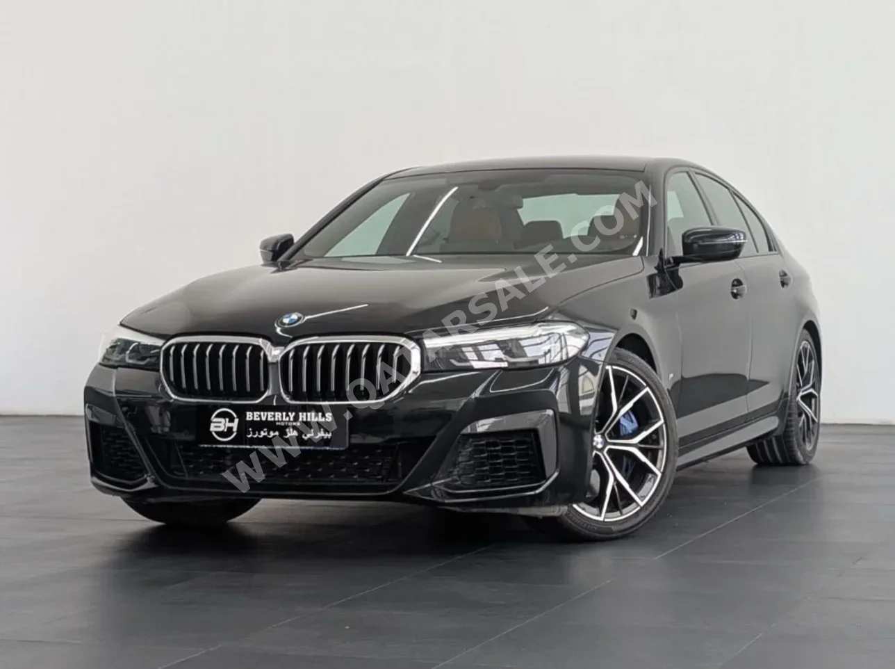 بي ام دبليو  الفئة - الخامسة  540i ام  2022  اوتوماتيك  38,685 كم  6 سلندر  دفع خلفي  سيدان  أسود