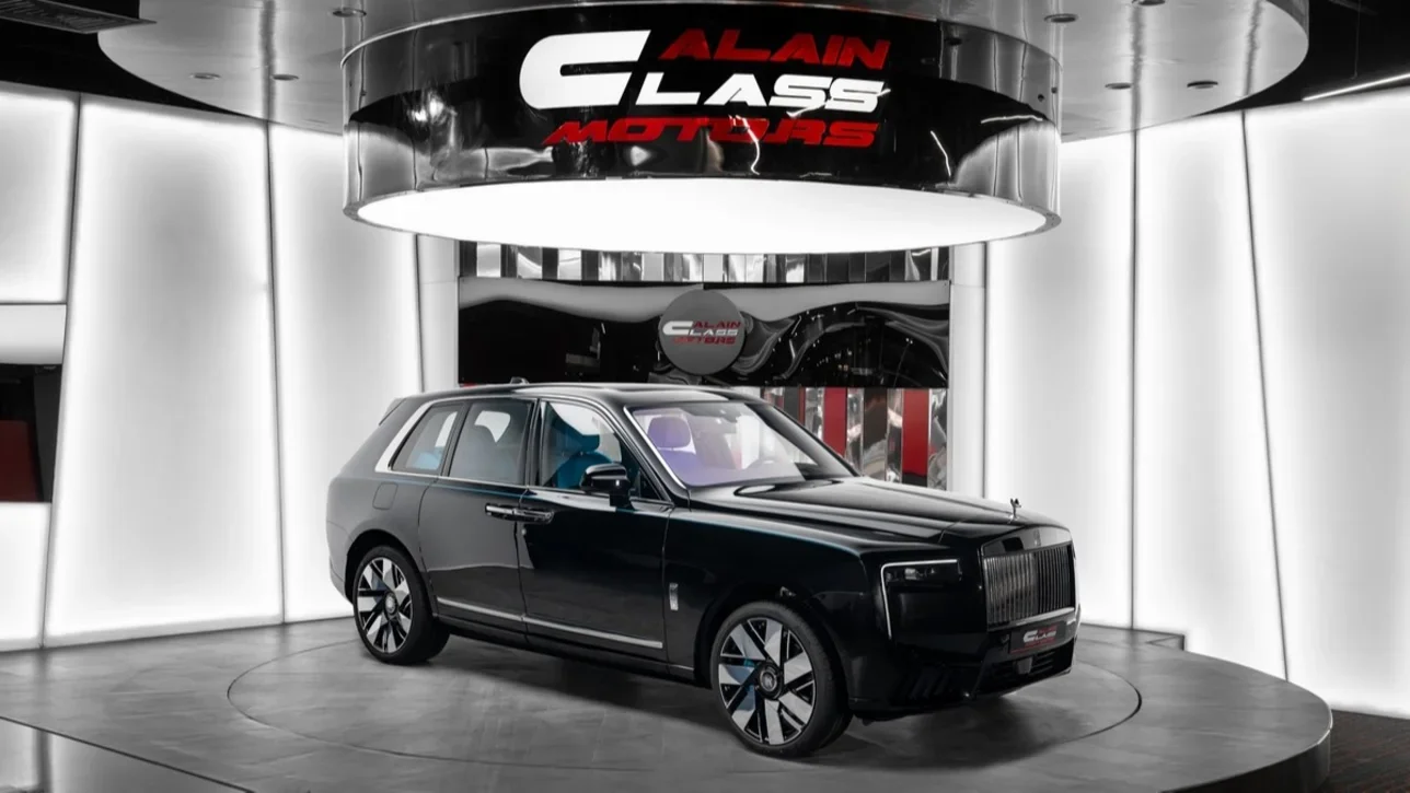 Rolls-Royce  Cullinan  2026  Automatic  36 Km  12 Cylinder  Four Wheel Drive (4WD)  SUV  Black