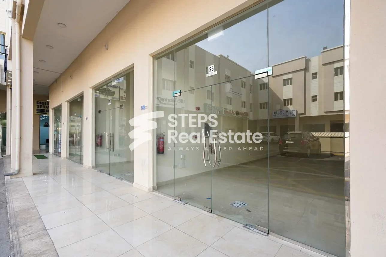 Commercial Shops - Not Furnished  - Umm Salal  For Rent  - Al Kharaitiyat