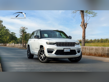 جييب  جراند شيروكي  سومت  2025  اوتوماتيك  0 كم  6 سلندر  دفع رباعي  اس يو في  أبيض  تحت الضمان