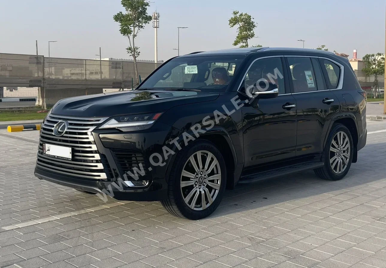 Lexus  LX  600 VIP  2023  Automatic  31,000 Km  6 Cylinder  Four Wheel Drive (4WD)  SUV  Black  With Warranty