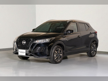 Nissan  Kicks  2024  Automatic  4,800 Km  4 Cylinder  Front Wheel Drive (FWD)  SUV  Black  With Warranty