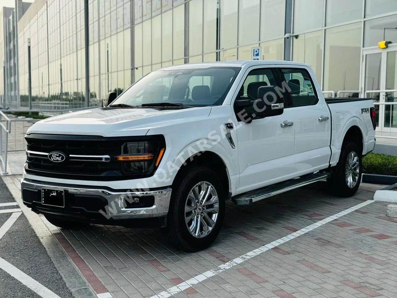 Ford  F  150  2024  Automatic  0 Km  6 Cylinder  Four Wheel Drive (4WD)  Pick Up  White  With Warranty