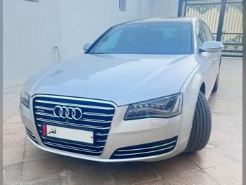 Audi  A8  4.2  2012  Automatic  129,000 Km  8 Cylinder  Rear Wheel Drive (RWD)  Sedan  Silver
