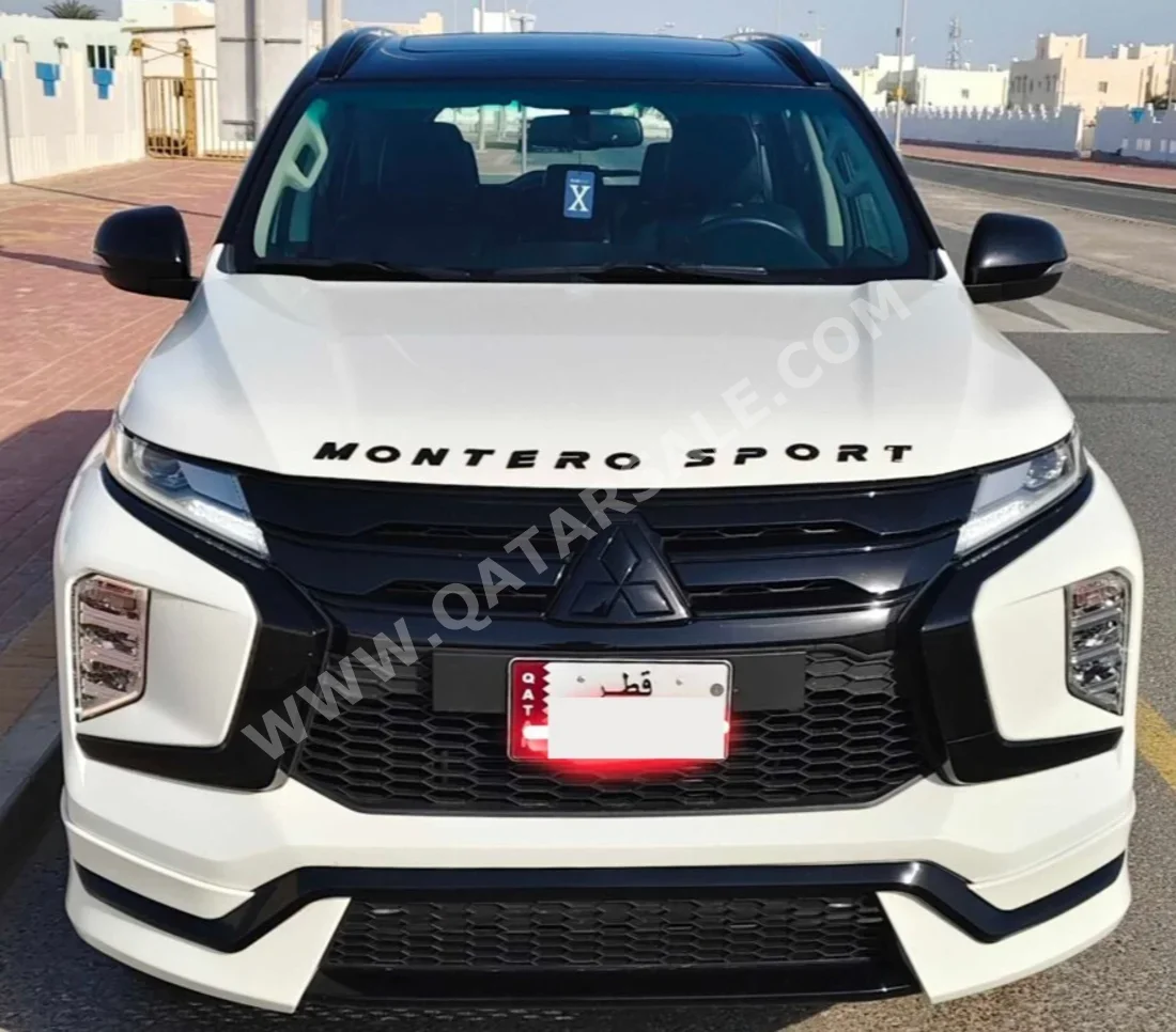 ميتسوبيشي  باجيرو  مونتيرو سبورت  2023  اوتوماتيك  25,800 كم  6 سلندر  دفع رباعي  اس يو في  أبيض  تحت الضمان