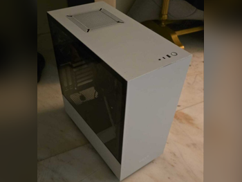 Gaming PC - Intel Core i7  - Nvidia  - GeForce RTX  - 3060  - 8 GB -  16 GB(2x8)  / DDR 4 - SSD :  Not Installed - HDD :  Not Installed