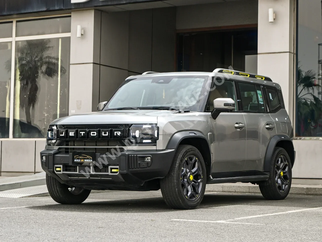 Jetour  T2  Luxury  2025  Automatic  53,600 Km  4 Cylinder  Four Wheel Drive (4WD)  SUV  Gray  With Warranty