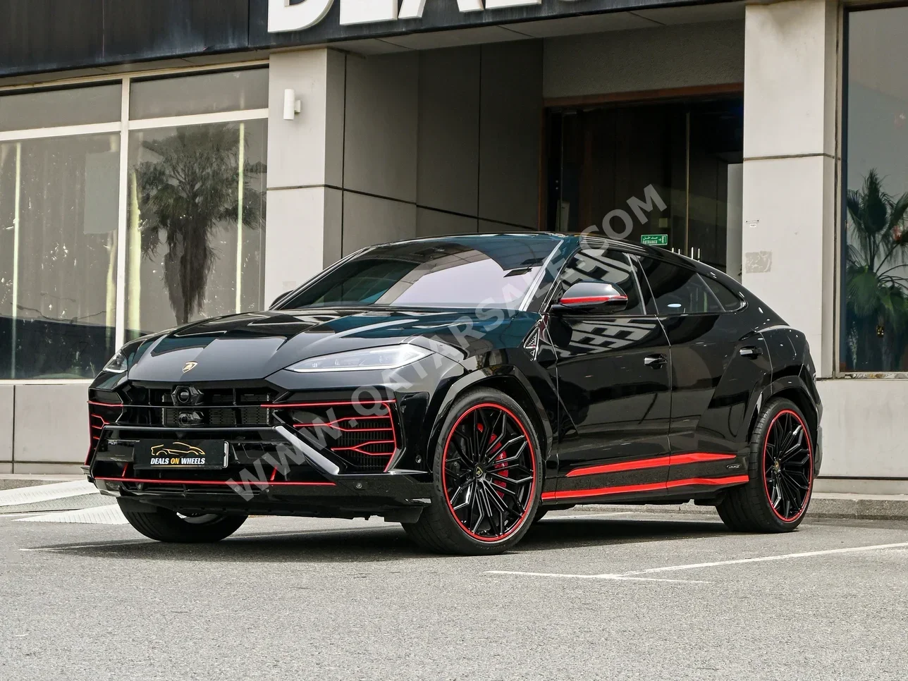 لمبرجيني  اوروس  اس اي  2026  اوتوماتيك  1,600 كم  8 سلندر  دفع كلي مستمر  كوبيه \ سبورت  أسود  تحت الضمان