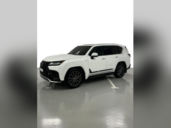 Lexus  LX  600 F Sport  2023  Automatic  97,000 Km  6 Cylinder  Four Wheel Drive (4WD)  SUV  White  With Warranty