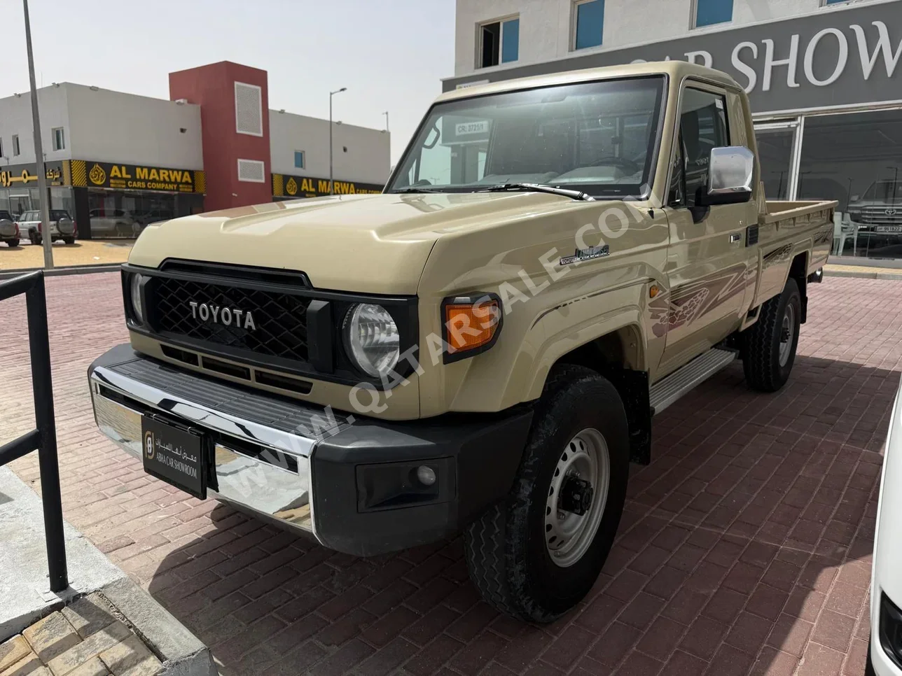Toyota  Land Cruiser  LX  2024  Automatic  69,000 Km  6 Cylinder  Four Wheel Drive (4WD)  Pick Up  Beige  With Warranty