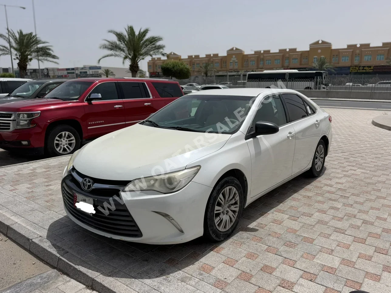 Toyota Camry 2015 Automatic 250,000 Km 4 Cylinder Front Wheel Drive (FWD) Sedan White