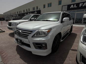 لكزس  ال اكس  570 اس  2012  اوتوماتيك  364,000 كم  8 سلندر  دفع رباعي  اس يو في  أبيض