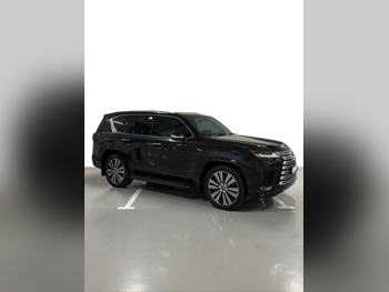 Lexus  LX  600 Luxury  2024  Automatic  47,000 Km  6 Cylinder  Four Wheel Drive (4WD)  SUV  Black  With Warranty
