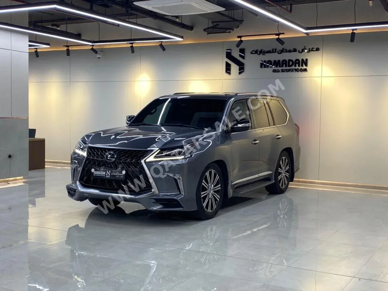 Lexus  LX  570 S  2016  Automatic  255,000 Km  8 Cylinder  Four Wheel Drive (4WD)  SUV  Gray