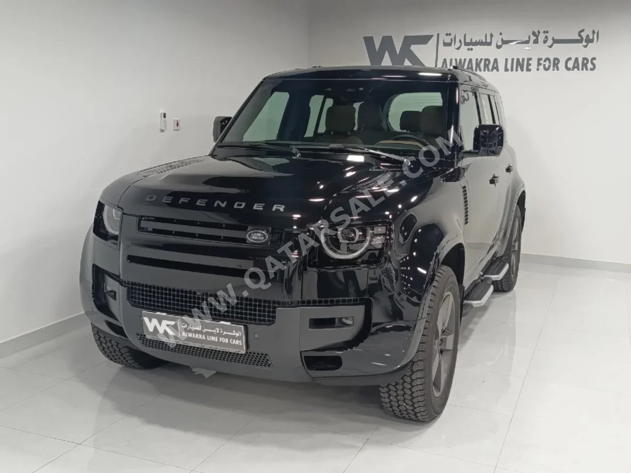 لاند روفر ديفيندر 110 اتش اس اي 2026 اوتوماتيك 1,000 كم 6 سلندر دفع رباعي اس يو في أسود تحت الضمان