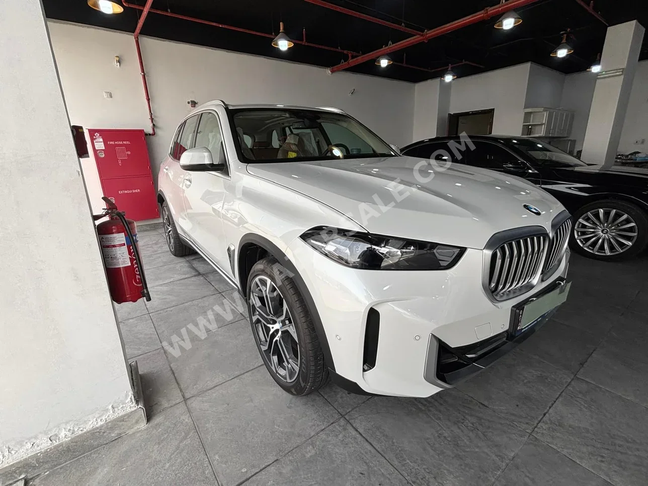 BMW  X-Series  X5 40i  2026  Automatic  0 Km  6 Cylinder  Four Wheel Drive (4WD)  SUV  White  With Warranty