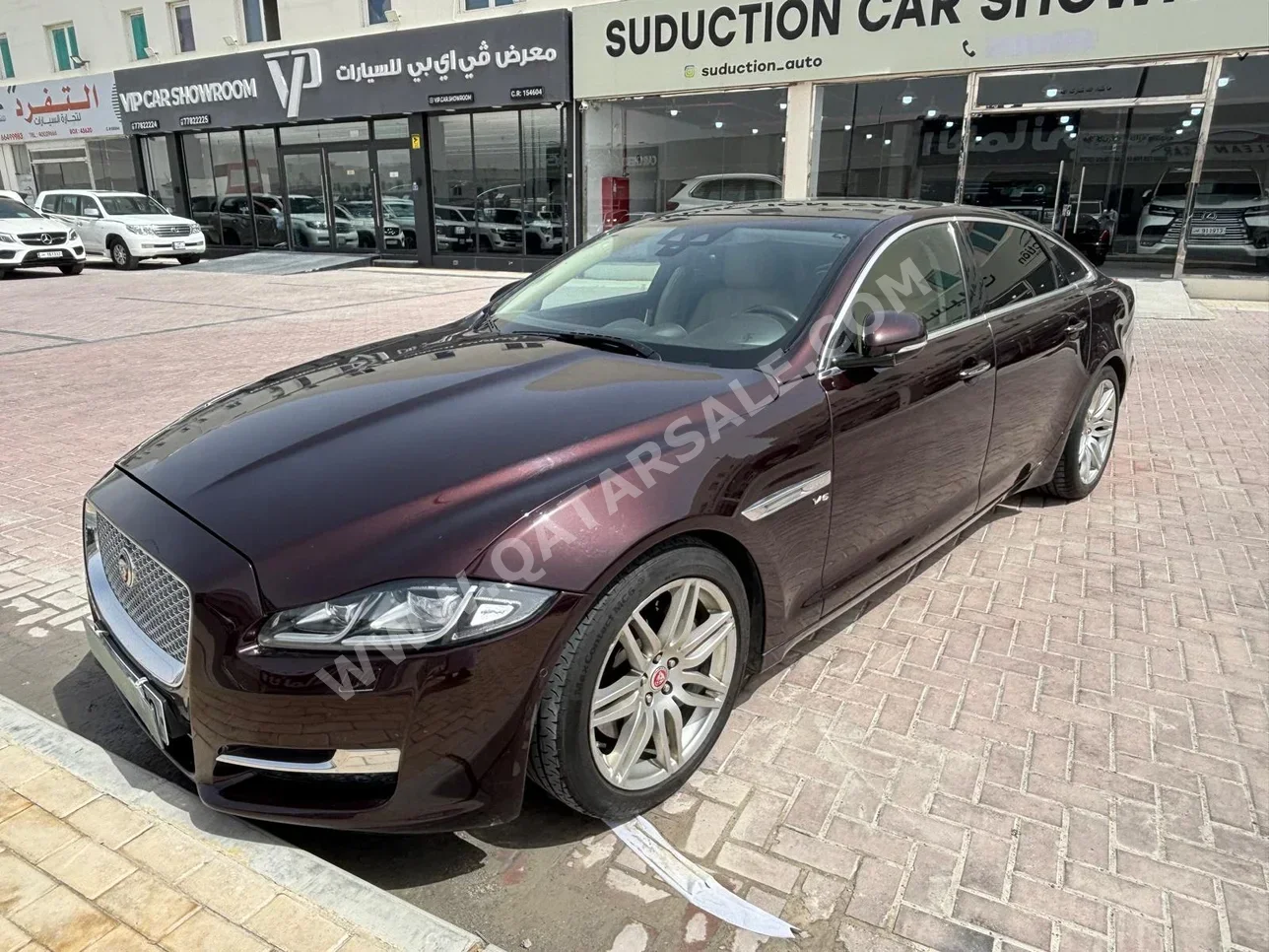 Jaguar  XJL  2018  Automatic  126,000 Km  6 Cylinder  Rear Wheel Drive (RWD)  Sedan  Maroon