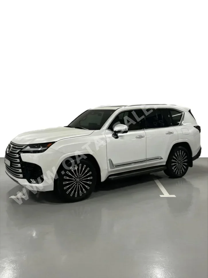 Lexus  LX  600 VIP  2026  Automatic  3,000 Km  6 Cylinder  Four Wheel Drive (4WD)  SUV  White  With Warranty