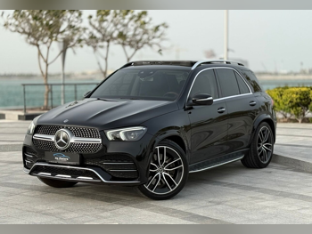 مرسيدس - بنز  جي ال اي  450 اي ام جي  2020  اوتوماتيك  107,000 كم  6 سلندر  دفع رباعي  اس يو في  أسود