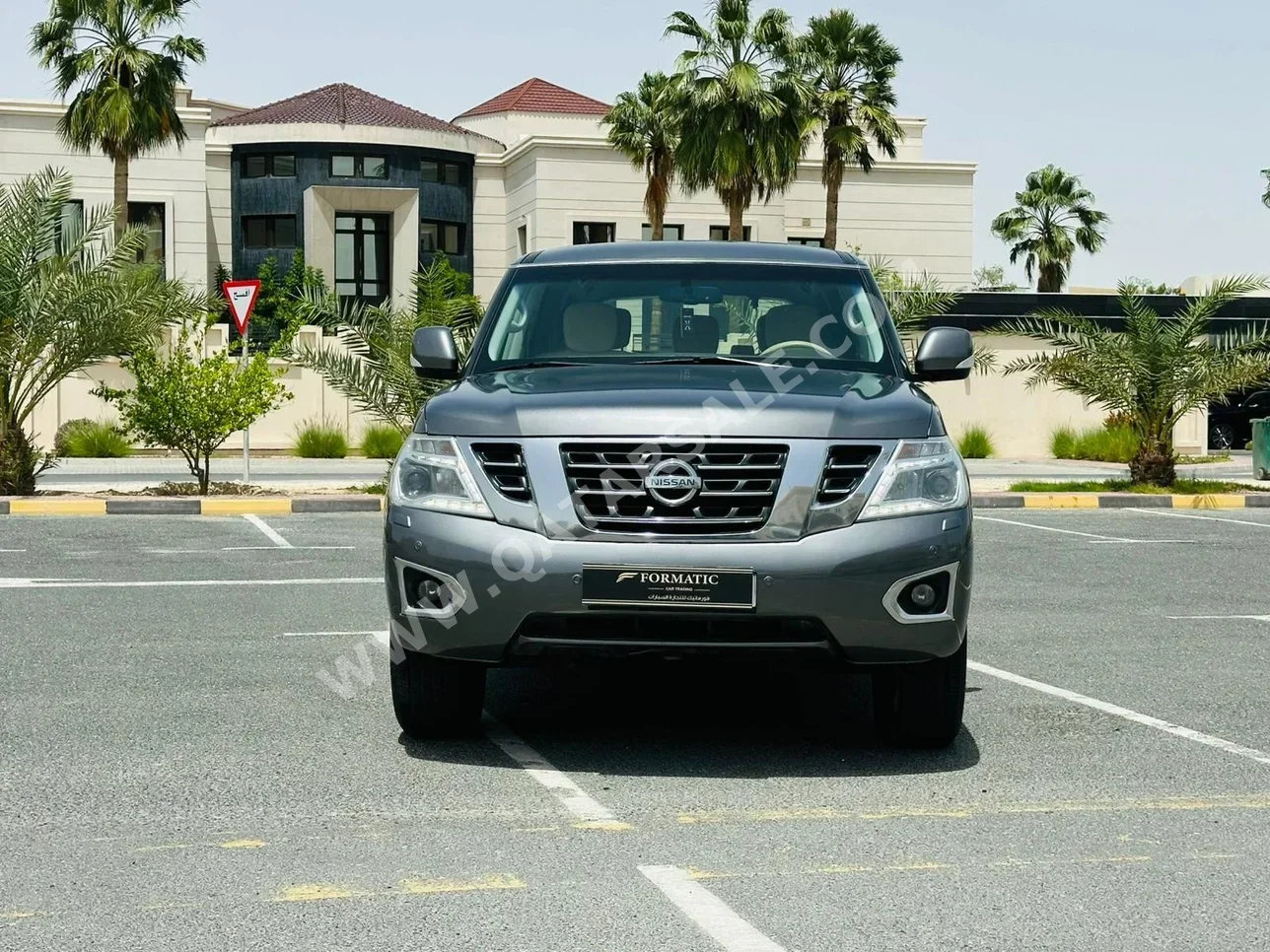 Nissan  Patrol  SE  2016  Automatic  262,000 Km  8 Cylinder  Four Wheel Drive (4WD)  SUV  Gray