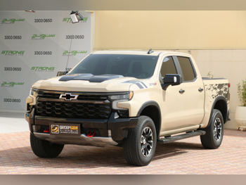 Chevrolet  Silverado  ZR 2  2023  Automatic  72,000 Km  8 Cylinder  Four Wheel Drive (4WD)  Pick Up  Beige  With Warranty