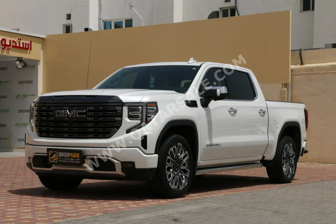 GMC Sierra Denali 2024 Automatic 25,500 Km 8 Cylinder Four Wheel Drive (4WD) Pick Up Pearl With Warranty