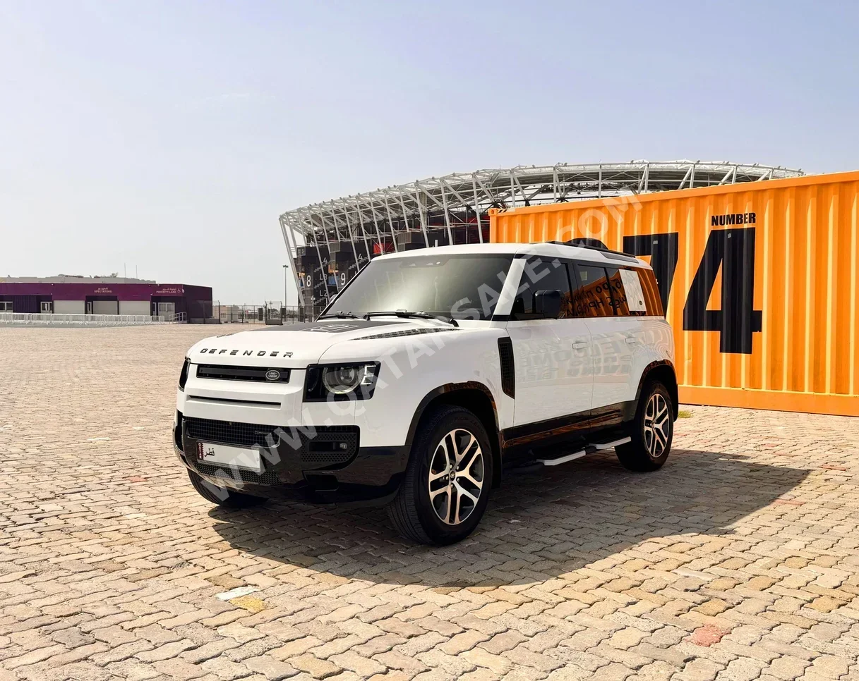لاند روفر ديفيندر 110 اكس داينمك 2023 اوتوماتيك 31,000 كم 6 سلندر دفع رباعي اس يو في أبيض تحت الضمان