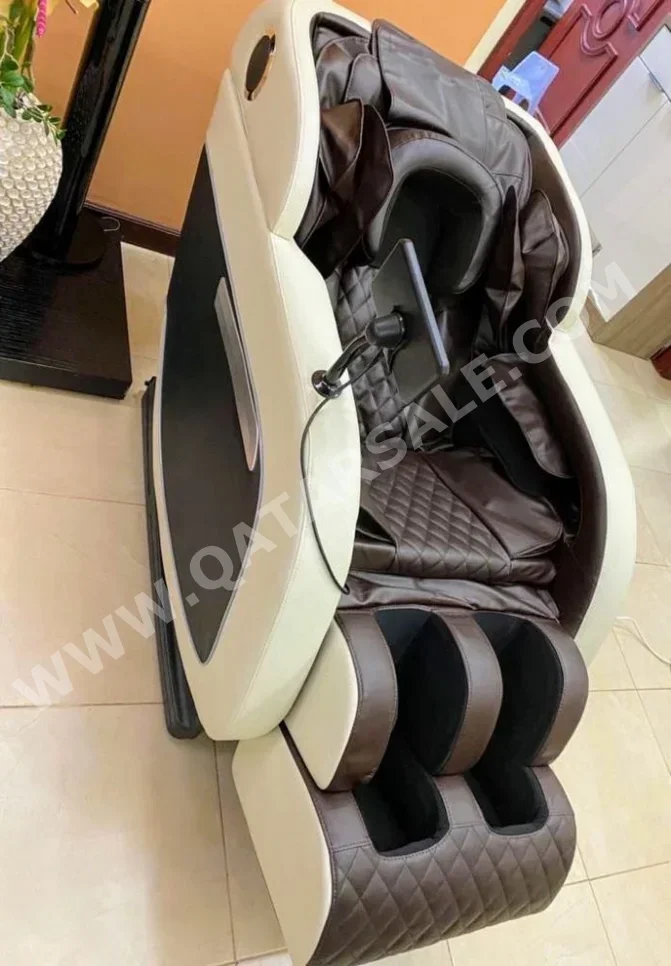 Massage Chair BestMassage White China All Body 4D