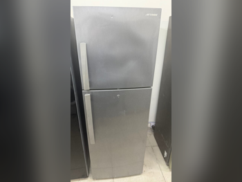 افترون ثلاجة تقليدية - اللون الرمادي